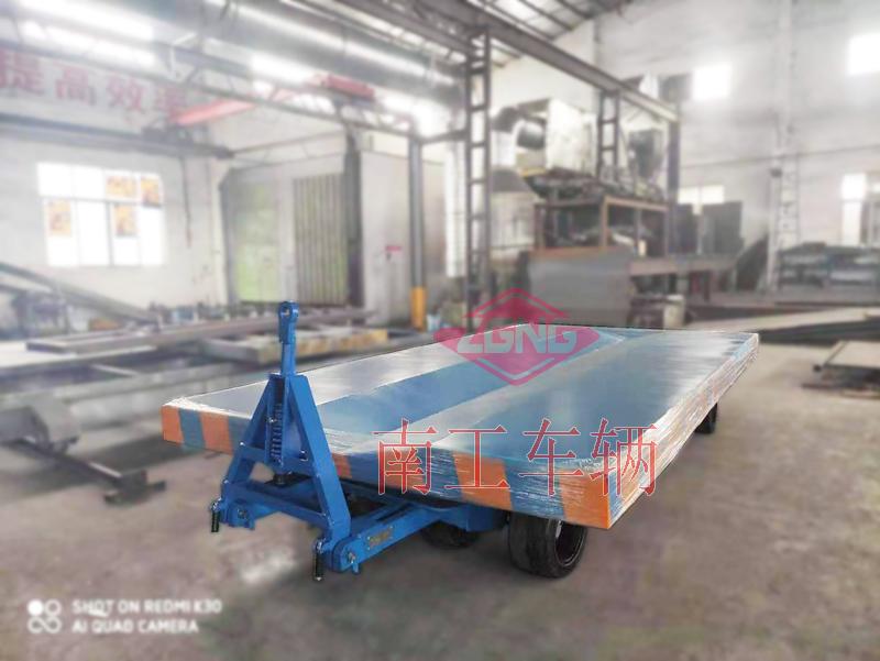 牵引重型华体会手机在线官网-华体会（中国）20吨下凹式