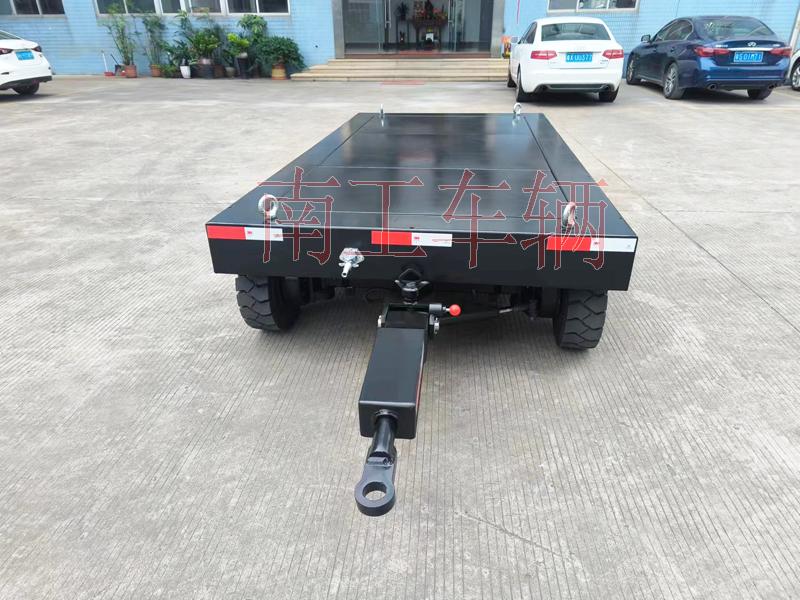 3吨电动手动牵引两用华体会手机在线官网-华体会（中国） 黑色