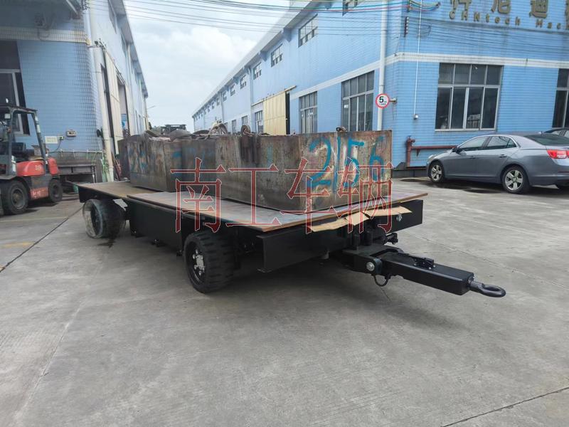 10吨自走式电动华体会手机在线官网-华体会（中国） 电动拖车底盘