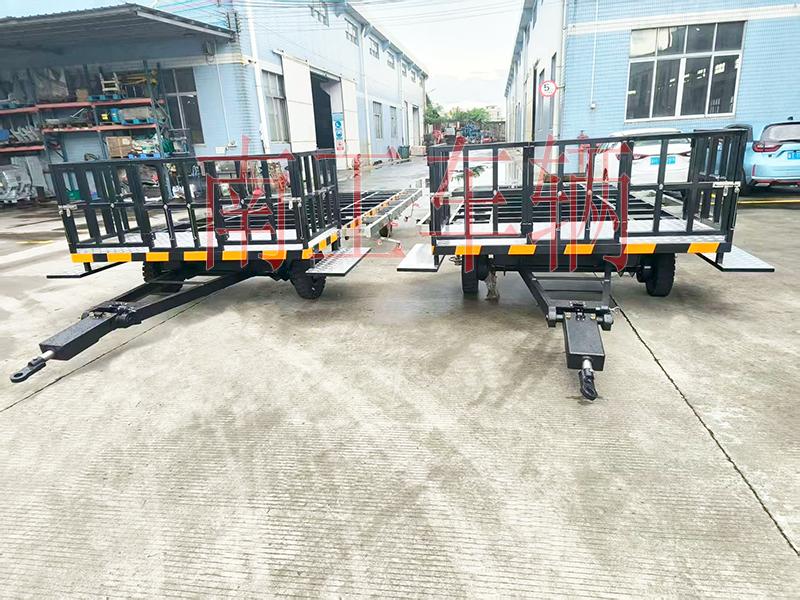 5吨带不锈钢配件牵引华体会手机在线官网-华体会（中国） 护栏型全挂车