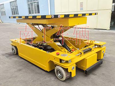2吨移动式升降平台 台面带伸缩